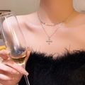 Collana a doppio strato in acciaio al titanio argento con ciondolo a croce in zircone - Argento (Doppia Croce Strass)