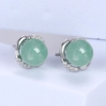 Eleganti orecchini a lobo in argento S925 con avventurina verde e diamanti microincastonati - Oro Bianco