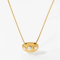 Collana a catena a serpente dorata con pendente ovale e tre perle bianche - Collana d'Oro (D1275)
