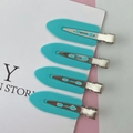 Lot de quatre pinces à cheveux turquoise mat sans trace pour maquillage et coiffure de mode - 1 Pièce / Bleu sarcelle