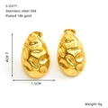 Detail view of 18k gold plated stainless steel hammered earrings with product dimensions - Irregular Hammered Waterdrop (S-E477)
