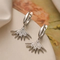Orecchini a fiocco in argento con zirconi e un radioso design a ventaglio pendente - Forma a Ventaglio Raggiante (45179) / Argento