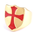 Anello da uomo a forma di scudo dorato con croce crociata in smalto rosso su sfondo bianco - US 7 / Oro (09503)