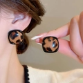 Chic vintage leopard print square stud earrings with black frame and resin finish - Black Leopard Square (48)