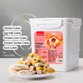 Seau de 500g de friandises lyophilisées pour chats avec poulet, canard et jaune d'œuf - Mélange 5 Lyophilisé / 500.00g