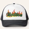 Klassieke zwart-witte truckercap met groene Motion-vlammenborduring en mesh-achterkant - Eén maat / Zwart Wit