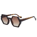 Chic hexagonal tortoiseshell sunglasses with brown gradient lenses in a vintage 2024 style - Metal Hinge / Leopard Frame Gradient Tea Lens