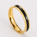 Anello minimalista in acciaio inossidabile dorato con intarsio in smalto nero - n.5 / Oro Nero Smalto