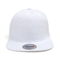 Vista frontale del cappellino snapback bianco a tesa piatta con adesivo olografico - Bianco