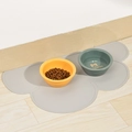 Wolkenförmige graue Silikon-Haustiermatte mit rutschfestem Design und Auslaufschutzrand - Wolkenform Haustiermatte / Grau