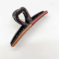 Elegant black glossy hair claw clip with a red and orange gradient decorative stripe - Crossed / 13cm / Beige Coffee