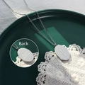 Collana con ciondolo ovale in argento, motivo gladiolo e incisione mese agosto - Colore Acciaio - Agosto Gladiolo