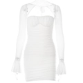 Weißes Mini-Bodycon-Kleid mit Raffung und separaten, durchsichtigen Schlagärmeln - Weiß
