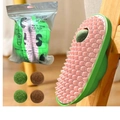 Green and pink cat massage brush with catnip ball and honeycomb silicone bristles - Incl. 2 Catnip Balls + 2 Gall Fruit Balls / Pink 2PCS