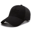 Zwarte trucker baseballpet met mesh en B.R.S borduursel vanuit een hoek van 45 graden - Zwart