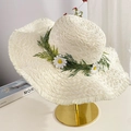 Straw sun hat in cream with frayed edges and delicate daisy floral band for summer - Off-white Daisy Frayed Edge