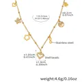 Detalle de collar de corazón dorado con perlas de concha y dijes en acero inoxidable - Estilo de Símbolo Multielemento (P867) / 41+5cm / Dorado