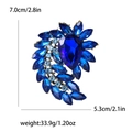 Exquisite vintage brooch with blue crystal waterdrop rhinestones in golden finish - Blue