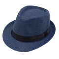 Detail eines dunkelblauen Trilby-Strohhuts mit schwarzem Ripsband und gewebter Textur - Marineblau
