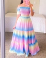 Robe longue arc-en-ciel à dégradé, épaules dénudées, jupe à volants et bustier froncé - S / Arc-en-ciel