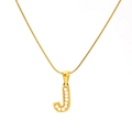 Collier lettre J doré avec incrustation de perles blanches et chaîne serpent pour femme - Lettre J (SP723G-J)