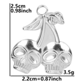 Detailweergave van zilveren schedel-kersenhanger met afmetingen van 2,5 cm hoogte - Schedel Kers Vorm (S1055) / Staal Kleur - Alleen Hanger