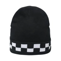 Bonnet en tricot noir avec motif à damier noir et blanc classique sur le bord - M (56-58cm) / Style avec Bordure à Damier (D)
