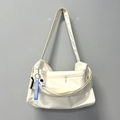 Grand sac de voyage blanc cassé avec pendentif astronaute et bandoulière réglable - Blanc + Astronaute