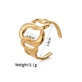 Detailansicht des goldenen Titanrings mit Ketten-Design und Größenangaben - Verflochtener Kettenstil (R733-A)