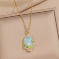 Collana floreale stile Monet con perla bianca e catena dorata in una scatola regalo - Ghirlanda Ovale - Blu (A21 Blu)