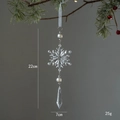 Pendaglio fiocco di neve in acrilico con perla e goccia d'acqua su ramo di albero di Natale - Stile Fiocco D