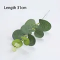 Einzelner Zweig künstlicher Eukalyptusblätter in Graugrün, 31 cm Länge für Deko - Einzelstück / Elfenbeinweißes Eukalyptusblatt