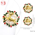 Detail of Christmas reindeer napkin ring with holly berry wreath and 4.1cm size markings - Wreath Reindeer Style 13
