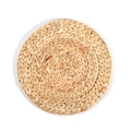 Handwoven round water hyacinth placemat in natural beige for heat resistant table decor - Diameter 33cm