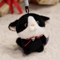Schattige zwart-witte pluche katten-sleutelhanger met rood lint en hartvormige hanger - 14cm(0.1kg) / Zwart