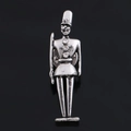 Spilla soldato schiaccianoci in metallo argento vintage con strass di cristallo lucidi - Stile Soldato in Argento (XD8175)