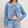 Veste en jean bleu clair ajustée pour femme avec plusieurs poches et style rétro - L / Bleu clair