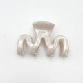 Elegant wavy acetic acid hair claw clip in cream marble texture for women's updos - Pure White 6cm