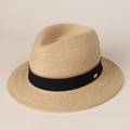Dettaglio cappello in rafia con nastro nero e placca metallica dorata logata MCS - M(56-58cm) / Stile Fedora