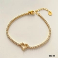 Bracelet tennis coeur doré avec oxydes de zirconium, fermoir mousqueton et chaîne d'extension - Bracelet Cœur en Zircone Doré (B735)