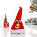 Dettaglio cappello di Natale musicale rosso con faccia buffa, punta luminosa e bordo in peluche - Cappello Oscillante Musicale [Stile Stella]