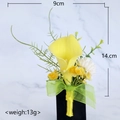 Handgefertigte gelbe Calla-Ansteckblume mit Rose für Bräutigam und Brautjungfern - Gänsegelb - Ansteckblume
