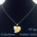 Collar con colgante de corazón bicolor plata y oro en un soporte de exhibición - Dorado Bicolor (KN287391-KFC)