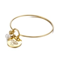 Minimalistischer Gold-Armreif mit Gänseblümchen-Anhänger, Perle und runder Perle - April Gänseblümchen-Gold (KB158033-Z)