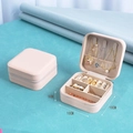 Pink portable jewelry organizer box with zipper closure and 10x10x5cm dimensions - 10*10*5cm / Nude Pink