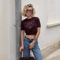 Top corto in maglia marrone con stampa Life Philosophy e scollatura a girocollo - S / Marrone