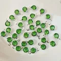 Grüne Glasanhänger mit Silberfassung für DIY Schmuckherstellung und Design - Silber Basis Hellgrün