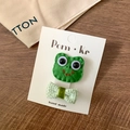 Handmade green plush frog hair clip with a light green bow on white display card - Frog Shape / 2 Pcs/Set / Frog And Bow