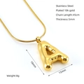 Collar con colgante de letra A de burbuja en acero inoxidable chapado en oro 18k fondo blanco - Letra A / Dorado