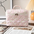 Beauty case trapuntato con motivo floreale e doppia cerniera in metallo per i viaggi - Floreale Rosa (Grande)